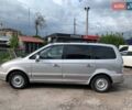 Сірий Хендай Траджет, об'ємом двигуна 2 л та пробігом 250 тис. км за 4630 $, фото 7 на Automoto.ua