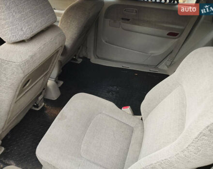 Серый Хендай Траджет, объемом двигателя 0 л и пробегом 290 тыс. км за 4600 $, фото 5 на Automoto.ua