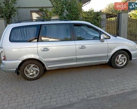 Серый Хендай Траджет, объемом двигателя 0 л и пробегом 290 тыс. км за 4600 $, фото 8 на Automoto.ua