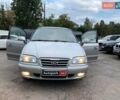 Сірий Хендай Траджет, об'ємом двигуна 2 л та пробігом 250 тис. км за 4630 $, фото 18 на Automoto.ua