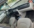 Серый Хендай Траджет, объемом двигателя 1.98 л и пробегом 250 тыс. км за 4400 $, фото 7 на Automoto.ua