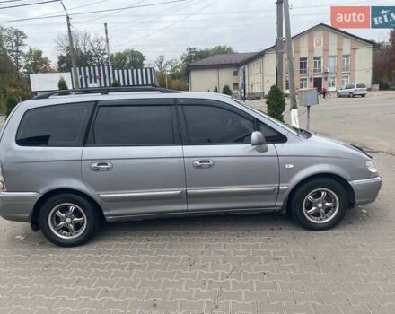 Хендай Траджет 2007 в Яготине на Automoto.ua Серый Хендай Траджет, объемом двигателя 2 л и пробегом 190 тыс. км за 5300 $, фото 1 на Automoto.ua