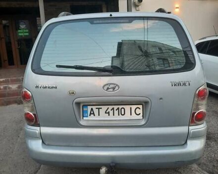 Сірий Хендай Траджет, об'ємом двигуна 1.98 л та пробігом 225 тис. км за 4200 $, фото 3 на Automoto.ua