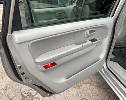 Сірий Хендай Траджет, об'ємом двигуна 2 л та пробігом 250 тис. км за 4740 $, фото 12 на Automoto.ua