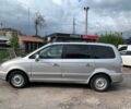 Сірий Хендай Траджет, об'ємом двигуна 2 л та пробігом 250 тис. км за 4630 $, фото 7 на Automoto.ua