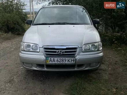Хендай Траджет 2004 в Горишние Плавни (Комсомольск) на Automoto.ua Серый Хендай Траджет, объемом двигателя 2 л и пробегом 350 тыс. км за 4200 $, фото 1 на Automoto.ua