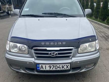 Хендай Траджет 2007 в Яготине на Automoto.ua Серый Хендай Траджет, объемом двигателя 2 л и пробегом 190 тыс. км за 5300 $, фото 1 на Automoto.ua