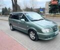 Зеленый Хендай Траджет, объемом двигателя 2 л и пробегом 420 тыс. км за 3299 $, фото 1 на Automoto.ua