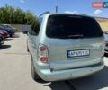 Зеленый Хендай Траджет, объемом двигателя 2 л и пробегом 260 тыс. км за 4777 $, фото 4 на Automoto.ua