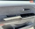 Зеленый Хендай Траджет, объемом двигателя 2 л и пробегом 260 тыс. км за 4777 $, фото 7 на Automoto.ua
