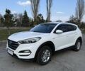 Белый Хендай Туксон, объемом двигателя 2 л и пробегом 90 тыс. км за 17200 $, фото 1 на Automoto.ua