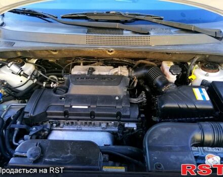 Білий Хендай Туксон, об'ємом двигуна 2 л та пробігом 228 тис. км за 7500 $, фото 1 на Automoto.ua