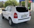 Білий Хендай Туксон, об'ємом двигуна 1.98 л та пробігом 225 тис. км за 8400 $, фото 15 на Automoto.ua
