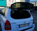 Білий Хендай Туксон, об'ємом двигуна 2 л та пробігом 228 тис. км за 7500 $, фото 7 на Automoto.ua