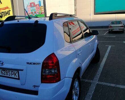 Білий Хендай Туксон, об'ємом двигуна 2 л та пробігом 228 тис. км за 7500 $, фото 9 на Automoto.ua