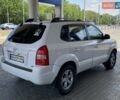 Білий Хендай Туксон, об'ємом двигуна 1.98 л та пробігом 225 тис. км за 8400 $, фото 9 на Automoto.ua