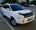 Білий Хендай Туксон, об'ємом двигуна 2 л та пробігом 228 тис. км за 7500 $, фото 1 на Automoto.ua