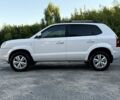 Белый Хендай Туксон, объемом двигателя 2 л и пробегом 163 тыс. км за 8700 $, фото 3 на Automoto.ua