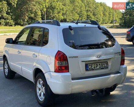 Хендай Туксон 2009 у Борисполе на Automoto.ua Білий Хендай Туксон, об'ємом двигуна 1.98 л та пробігом 193 тис. км за 8090 $, фото 2 на Automoto.ua