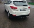 Хендай Туксон 2010 в Золотоноше на Automoto.ua Белый Хендай Туксон, объемом двигателя 2 л и пробегом 130 тыс. км за 10500 $, фото 2 на Automoto.ua