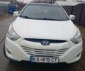 Хендай Туксон 2010 в Золотоноше на Automoto.ua Белый Хендай Туксон, объемом двигателя 2 л и пробегом 130 тыс. км за 10500 $, фото 3 на Automoto.ua