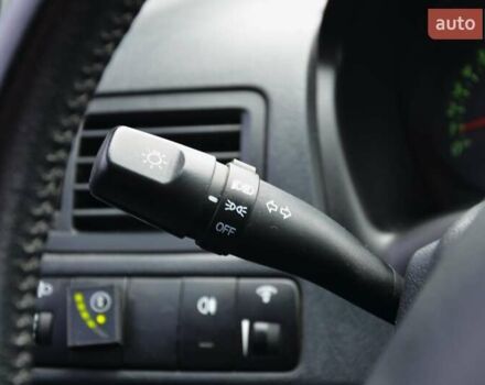 Білий Хендай Туксон, об'ємом двигуна 1.98 л та пробігом 186 тис. км за 8777 $, фото 23 на Automoto.ua