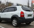 Білий Хендай Туксон, об'ємом двигуна 1.98 л та пробігом 186 тис. км за 8777 $, фото 6 на Automoto.ua