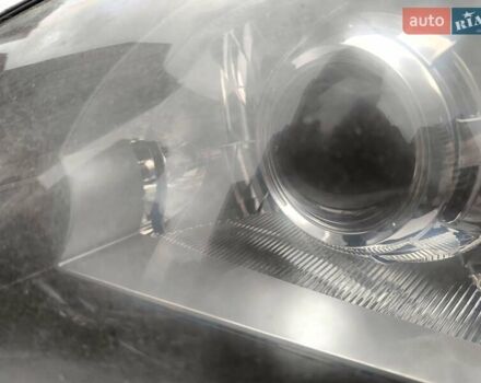 Хендай Туксон 2012 у Києві на Automoto.ua Білий Хендай Туксон, об'ємом двигуна 1.98 л та пробігом 200 тис. км за 9000 $, фото 3 на Automoto.ua