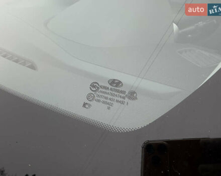 Белый Хендай Туксон, объемом двигателя 2 л и пробегом 99 тыс. км за 15500 $, фото 30 на Automoto.ua