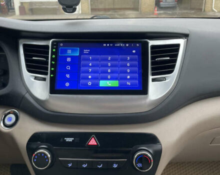 Белый Хендай Туксон, объемом двигателя 1.59 л и пробегом 156 тыс. км за 16000 $, фото 14 на Automoto.ua