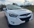 Белый Хендай Туксон, объемом двигателя 2.4 л и пробегом 145 тыс. км за 10300 $, фото 1 на Automoto.ua