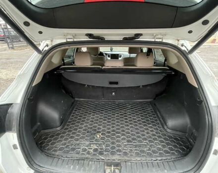 Белый Хендай Туксон, объемом двигателя 1.59 л и пробегом 156 тыс. км за 16000 $, фото 20 на Automoto.ua