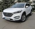 Белый Хендай Туксон, объемом двигателя 2 л и пробегом 203 тыс. км за 16500 $, фото 1 на Automoto.ua