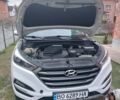 Белый Хендай Туксон, объемом двигателя 2 л и пробегом 160 тыс. км за 8300 $, фото 3 на Automoto.ua