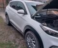 Белый Хендай Туксон, объемом двигателя 2 л и пробегом 160 тыс. км за 8300 $, фото 1 на Automoto.ua