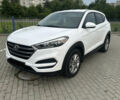 Белый Хендай Туксон, объемом двигателя 2 л и пробегом 160 тыс. км за 13700 $, фото 1 на Automoto.ua