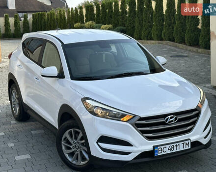 Белый Хендай Туксон, объемом двигателя 2 л и пробегом 161 тыс. км за 13750 $, фото 47 на Automoto.ua