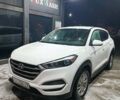 Білий Хендай Туксон, об'ємом двигуна 2 л та пробігом 97 тис. км за 14200 $, фото 3 на Automoto.ua
