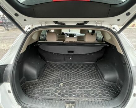 Белый Хендай Туксон, объемом двигателя 1.6 л и пробегом 156 тыс. км за 16000 $, фото 21 на Automoto.ua