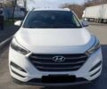Белый Хендай Туксон, объемом двигателя 1.6 л и пробегом 122 тыс. км за 9700 $, фото 1 на Automoto.ua