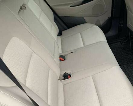 Белый Хендай Туксон, объемом двигателя 1.6 л и пробегом 122 тыс. км за 9700 $, фото 9 на Automoto.ua