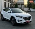 Білий Хендай Туксон, об'ємом двигуна 2 л та пробігом 175 тис. км за 18200 $, фото 2 на Automoto.ua