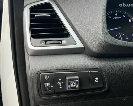 Хендай Туксон 2016 в Львове на Automoto.ua Белый Хендай Туксон, объемом двигателя 2 л и пробегом 147 тыс. км за 18740 $, фото 34 на Automoto.ua