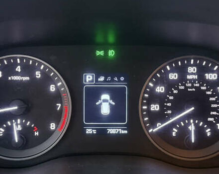 Білий Хендай Туксон, об'ємом двигуна 1.6 л та пробігом 80 тис. км за 16500 $, фото 9 на Automoto.ua