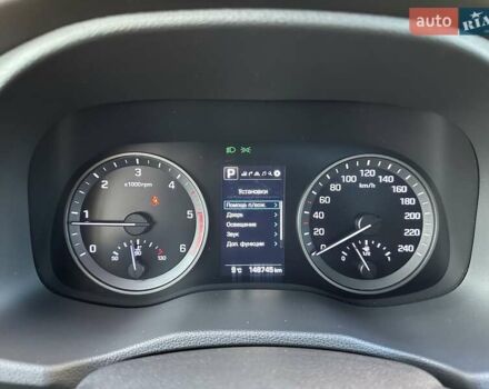 Білий Хендай Туксон, об'ємом двигуна 2 л та пробігом 148 тис. км за 22500 $, фото 34 на Automoto.ua