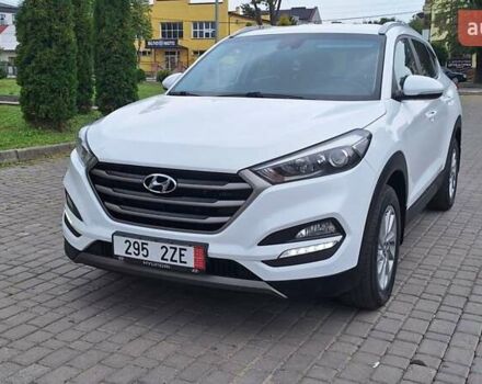 Белый Хендай Туксон, объемом двигателя 2 л и пробегом 221 тыс. км за 16500 $, фото 52 на Automoto.ua