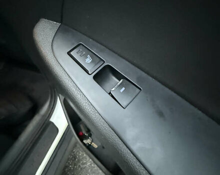 Белый Хендай Туксон, объемом двигателя 2 л и пробегом 152 тыс. км за 18500 $, фото 26 на Automoto.ua