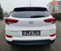 Белый Хендай Туксон, объемом двигателя 2 л и пробегом 140 тыс. км за 9800 $, фото 10 на Automoto.ua