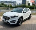 Белый Хендай Туксон, объемом двигателя 2 л и пробегом 156 тыс. км за 18000 $, фото 1 на Automoto.ua