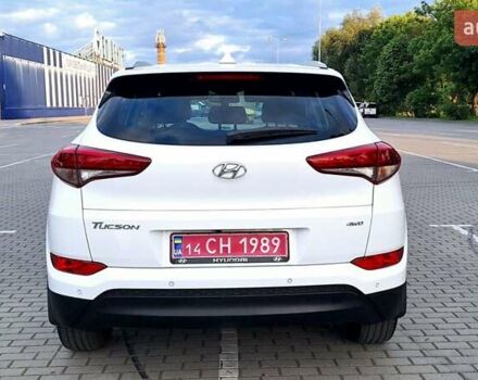 Хендай Туксон 2016 в Коломые на Automoto.ua Белый Хендай Туксон, объемом двигателя 2 л и пробегом 221 тыс. км за 16300 $, фото 4 на Automoto.ua